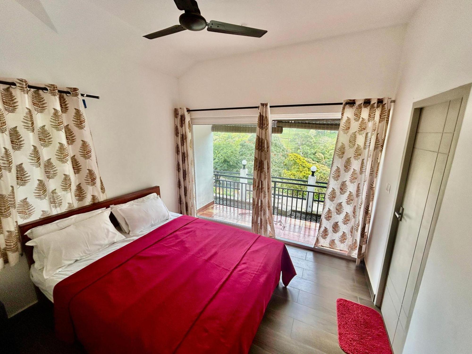 Vandiperiyār Misty Heights Peermade - Private Mountain Villa Retreat מראה חיצוני תמונה