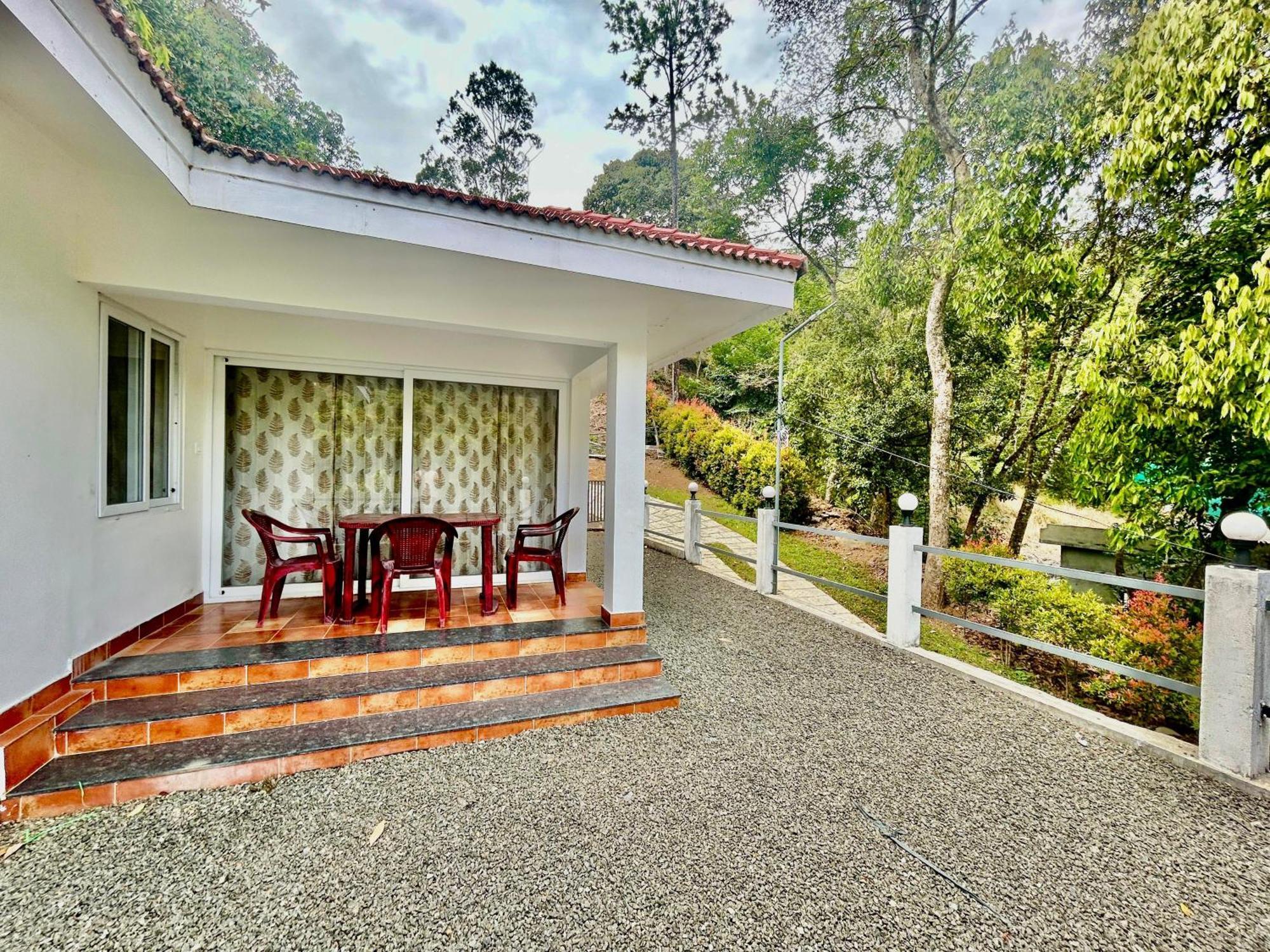 Vandiperiyār Misty Heights Peermade - Private Mountain Villa Retreat מראה חיצוני תמונה