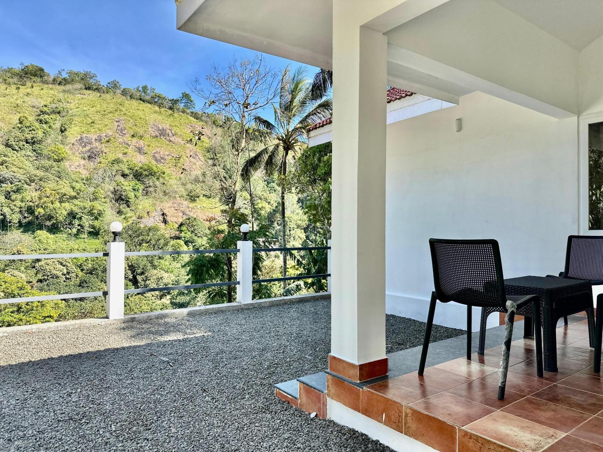 Vandiperiyār Misty Heights Peermade - Private Mountain Villa Retreat מראה חיצוני תמונה